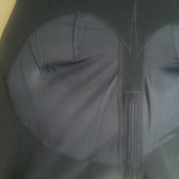 NWOT SHAPEWEAR MID THIGH BODY SUIT - Picture 11 of 15